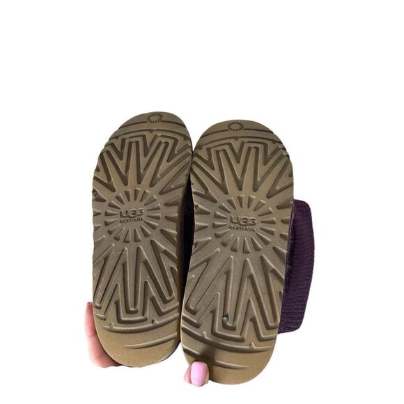 UGG Striped Knit Sock Boots size 5 Purple Limited Edition - Picture 7 of 8